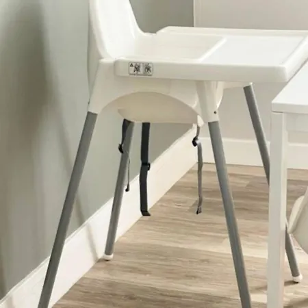 Arina & Julien Centre