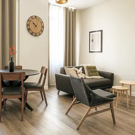 Arina & Julien Centre Apartment Peronne (Somme)